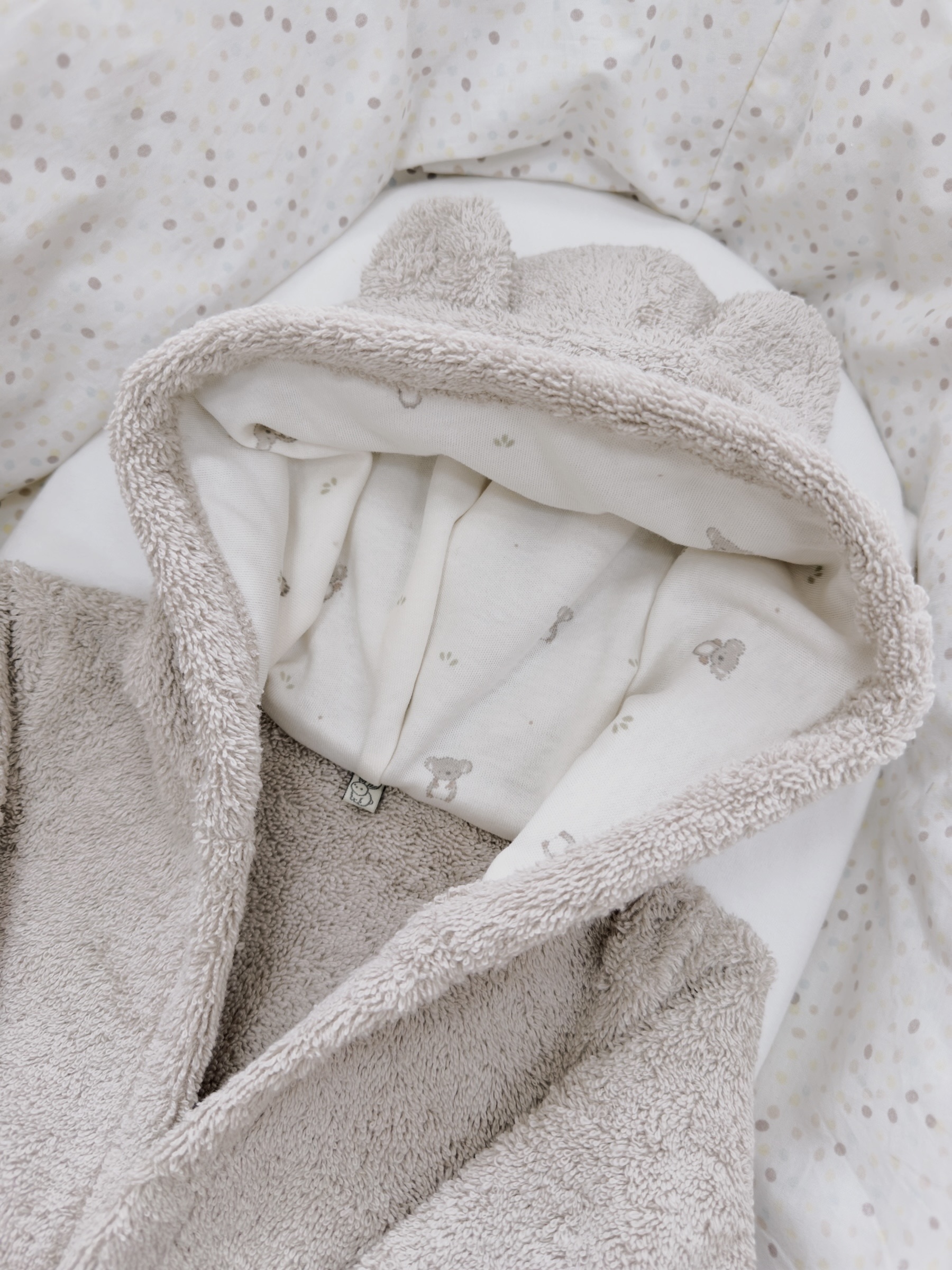 66191736-9095-4D8D-B985-B64711FAD8CC