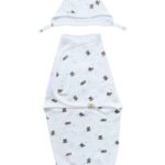 Cocoon swaddle with velcro