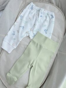First Baby Wardrobe 30-in-1 "Green dinosaurs" - Image 8
